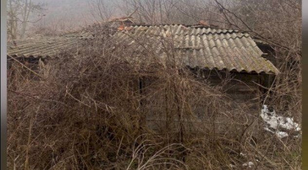 policia-serish-gjen-arme-e-municion-ne-nje-shtepi-te-braktisur,-kesaj-radhe-ne-zubin-potok