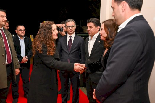 osmani-takohet-me-mergaten-ne-zvicer