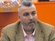 “t’ishe-ti-motra-ime,-une-s’te-pranoja-ne-shtepi”,-klipi-qe-shfaq-rogertin-tejet-ofendues:-ti-je-pro-incestit