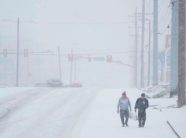 stuhia-ne-shba-le-mbi-200-mije-njerez-pa-energji-elektrike