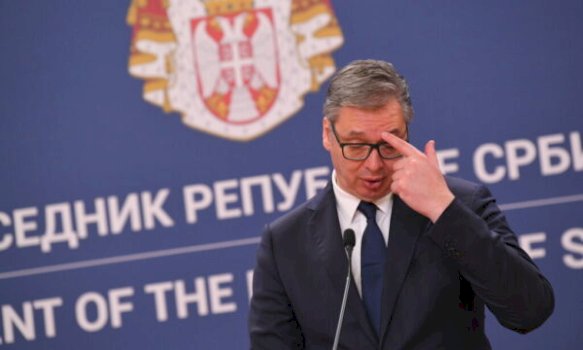 takimin-mes-eurodeputeteve-dhe-opozites-serbe,-vuciq-e-quan-“me-qesharaku-ne-bote”