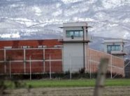 policia-gjen-substanca-narkotike-ne-qendren-korrektuese-te-dubraves