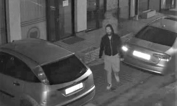 nese-i-njihni-keta-persona,-kontaktojeni-policine-dyshohen-per-vjedhje-te-rende-ne-fushe-kosove