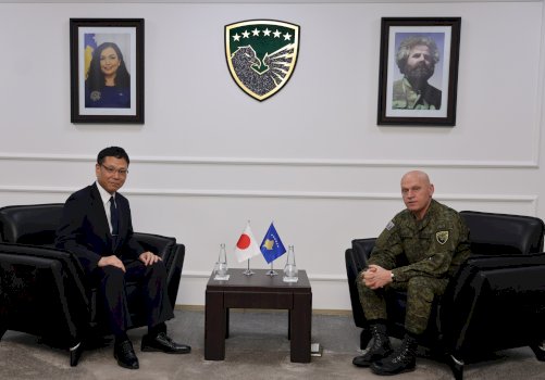 jashari-falenderon-japonine-per-mbeshtetjen-ne-ngritjen-e-kapaciteteve-te-fsk-se