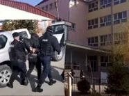 kerkohet-paraburgim-ndaj-profesorit-62-vjecar-ne-gjilan,-i-dyshuar-per-sulm-seksual-ndaj-nje-te-miture