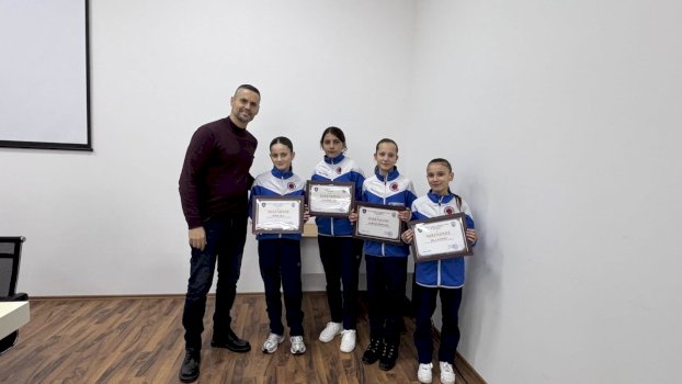 hani-i-elezit-shpall-sportistet-me-te-mire-te-vitit-2025,-nderohet-edhe-karatistja-13-vjecare,-leunora-loku