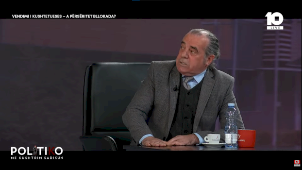 Halil Matoshi akuzon elitën politike për shkelje kushtetuese: Shumë i mjerë duhet me qenë për me ja leju Dimal Bashës interpretimin kushtetues