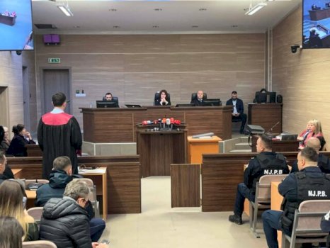 gjykata-refuzon-propozimet-e-mbrojtjes-per-plotesimin-e-provave-ndaj-murselit,-plaves-e-kokalles