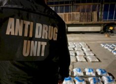 aksion-i-antidroges-ne-suhareke:-tre-te-arrestuar,-konfiskohet-edhe-kokaine