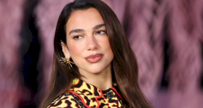 ​dua-lipa-dhe-nje-epoke-e-re-e-modes-boom-boom