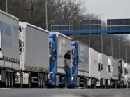 bllokada-qe-po-i-kushton-ballkanit-100-mln-e-ne-dite,-pse-serbia-dhe-bosnja-nuk-terhiqen?