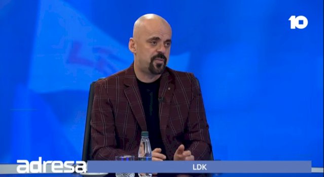 “e-kam-kaluar-rinine-time-aty”-–-nen-emocione-flet-albatros-rexhaj-per-ldk-ne