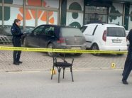 te-shtena-me-arme-zjarri-ne-prishtine,-dyshohet-se-dy-te-rinje-jane-perfshire-ne-incident