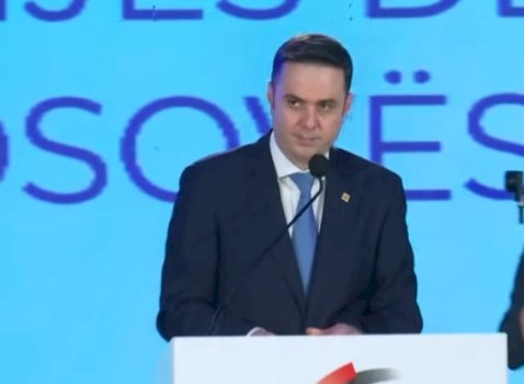 abdixhiku-s’voton-per-votebesimin-ndaj-tij