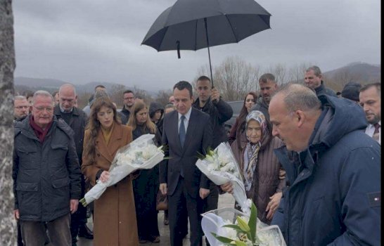 albin-kurti-nderon-elfete-e-mentor-humollin:-simbol-i-sakrifices-dhe-qendreses