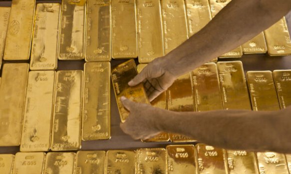 bie-vlera-e-arit-dhe-argjendit