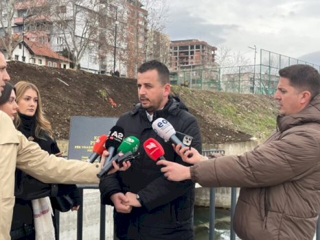 i-mbijetuari-i-“nates-se-tmerrit”-ne-mitrovice:-nena-ime-u-vra,-26-vjet-pa-drejtesi