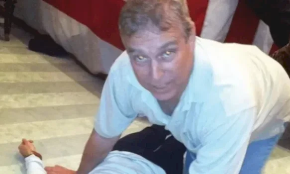 pas-publikimit-te-dokumenteve-te-reja-te-dosjes-epstein,-mbreti-perze-vellain-nga-londra