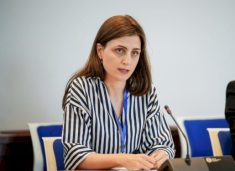 “sakrifica”-qe-paralajmeroi-rizvanolli,-janina-ymeri:-sakrifice-qe-te-importoje-rryme-noa,-dhe-te-fitojne-tregtaret