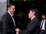 ambasadori-italian-e-uron-abdixhikun-qe-u-rikonfirmua-ne-krye-te-ldk,-diskutime-edhe-per-urgjencen-e-formimit-te-institucioneve