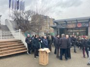 “nuk-sakrifikojme-na-per-keds”-nis-protesta-e-kundershtimit-te-rritjes-se-cmimit-te-rrymes