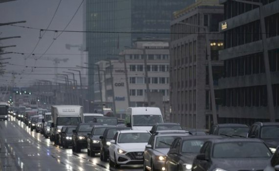 shoferet-ne-cyrih-bllokohen-ne-trafik-per-94-ore-ne-vit