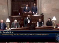 senati-i-nju-jorkut-miraton-rezoluten-qe-shenon-18-vjetorin-e-pavaresise-se-kosoves