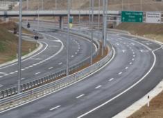 autostrada-nen-kontroll:-6.8%-me-pak-aksidente-dhe-mbi-6,700-gjoba-vetem-ne-janar