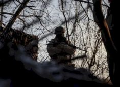 ukrainasit-shkaterrojne-tete-automjete-ruse-qe-bartnin-pajisje-per-komunikim