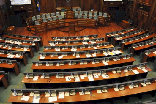 seanca-per-konstituimin-e-kuvendit-ka-gjasa-te-mbahet-ne-mes-te-shkurtit,-ajo-per-presidentin-ne-fund-te-muajit