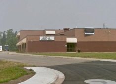 te-shtena-me-arme-ne-nje-shkolle-ne-kanada:-9-te-vdekur-dhe-25-te-plagosur