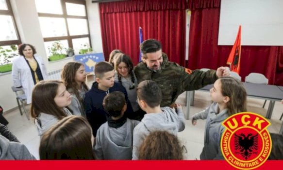 asamblistet-e-pdk-se-ne-prishtine-kerkojne-qe-ora-e-pare-e-16-shkurtit-t’i-kushtohet-rolit-te-uck-se