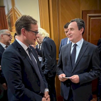 Ambasada e Gjermanisë uron Albin Kurtin për rizgjedhjen si Kryeministër të Kosovës