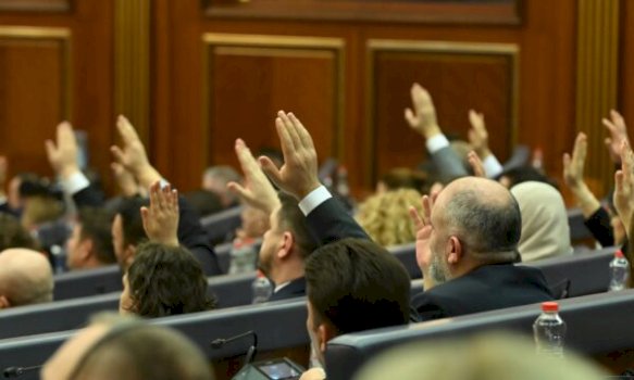 keta-16-kandidate-te-lvv-se-do-te-behen-deputete-per-shkak-te-atyre-qe-u-perfshine-ne-kabinetin-qeveritar