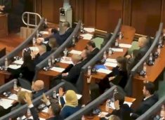 ldk-nuk-mori-pjese-ne-votim-per-rezoluten-e-hages,-shkak-pika-qe-kerkoi-per-vrasjet-e-pasluftes