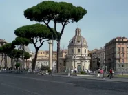 pisha-te-vjetra-rrezikojne-qytetaret-ne-rome,-nisin-prerjet