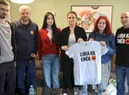 pas-nenes-se-thacit,-platforma-“liria-ka-emer”-viziton-edhe-familjen-e-rexhep-selimit