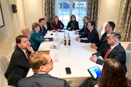 konjufca-ne-mynih-–-vizita-e-pare-si-minister-i-jashtem