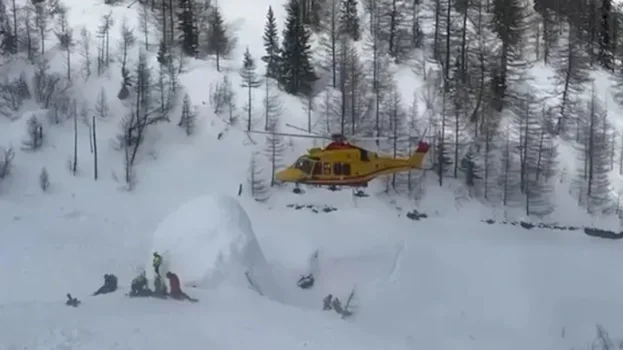 goditen-nga-orteku,-vdesin-dy-skiatore-ne-itali-–-nje-tjeter-ne-gjendje-kritike