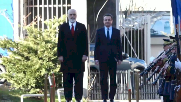 kurti-e-pret-me-ceremoni-shteterore-ramen,-vizita-e-pare-qe-nga-zgjedhja-e-qeverise