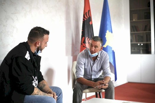 mozzik-per-protesten-ne-prishtine:-ky-popull-frymon-uck,-sot-nuk-ka-mungesa