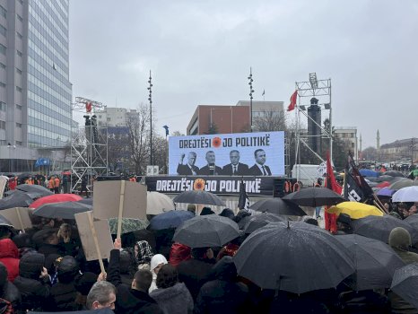 qytetaret-fillojne-te-mblidhen-per-marshin-“drejtesi,-jo-politike”