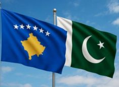 qeveria-e-pakistanit-uron-18-vjetorin-e-pavaresise:-perparim-e-prosperitet-te-vazhdueshem