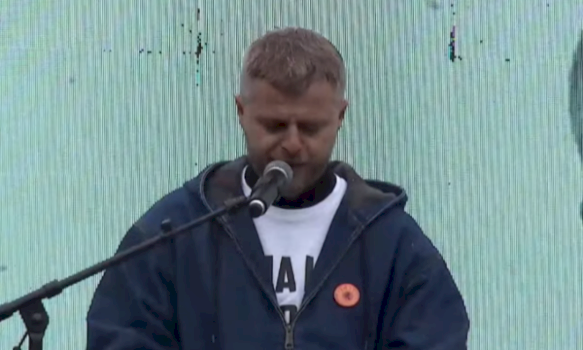 tasholli:-sot-ish-krereve-te-uck-se-ua-dergojme-mesazhin-se-nuk-jane-vetem-–-pas-jush-qendron-nje-komb-i-tere