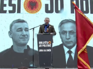 ideatori-i-flamurit-te-kosoves-ne-marshin-per-ish-kreret-e-uck-se:-sakrifica-te-mos-permbyset-ne-faj