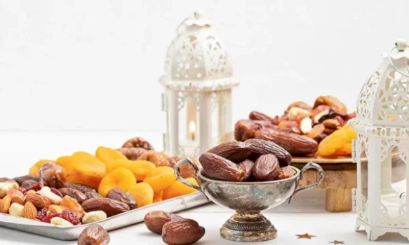 bashkesia-islame-e-publikon-vaktin-e-ramazanit,-ne-kete-ore-eshte-iftari-i-pare