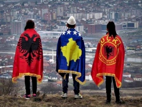 edi-rama-nis-mengjesin-me-foto-ne-mbeshtetje-te-uck-se