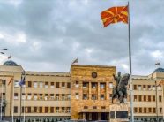 rezoluta-ne-mbrojtje-te-clirimtareve,-kuvendi-i-maqedonise-se-veriut-nderpret-punimet