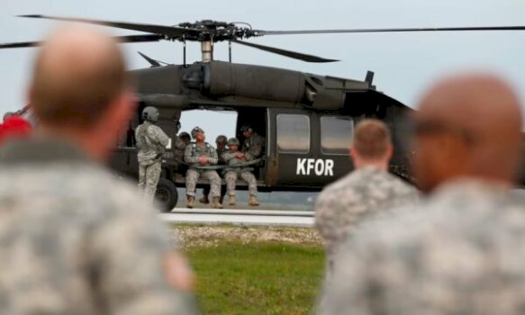 koloneli-amerikan-wojcik:-terheqja-e-papritur-e-trupave-amerikane-do-te-shkaktonte-pasiguri-ne-kosove