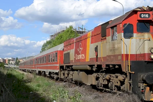 sanohen-defektet-teknike,-trainkos:-vazhdon-qarkullimi-me-tren-sipas-orarit